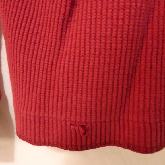 AEROPOSTALE | medium | Red Thermal Shirt | Bold Aero NY ATH DIV Front - Picture 16 of 16